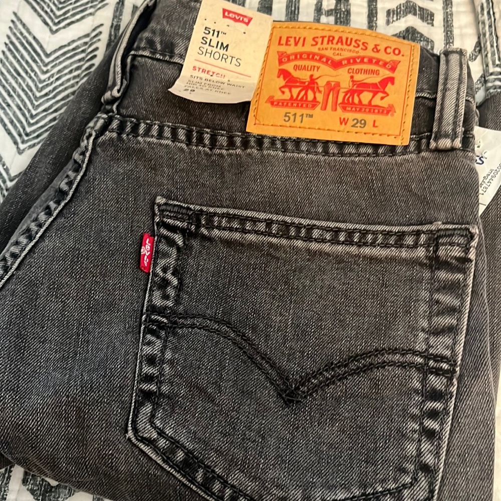 Levi’s 511 slim cutoff shorts 29